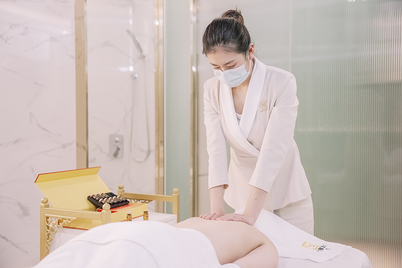 高级美容师：用专业与匠心雕琢美之质感